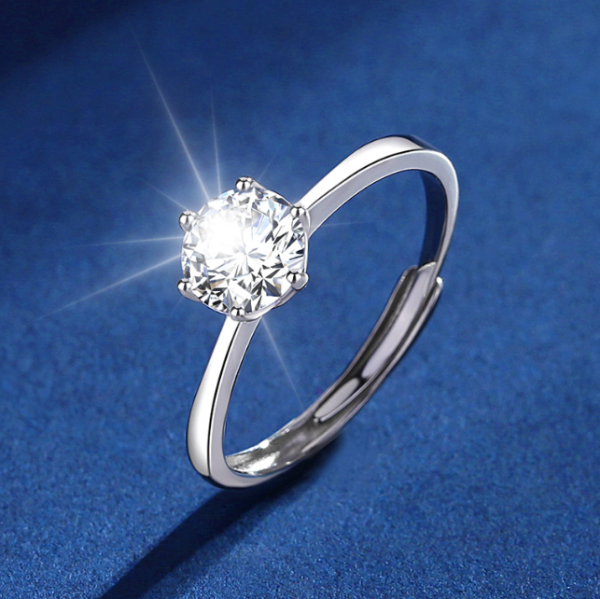 One carat ring opening design